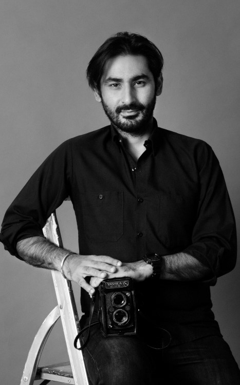 Karam Puri

His award-winning images have been published in multiple large format books and have also appeared in National Geographic, the Guardian, Architectural Digest, and many other publications.