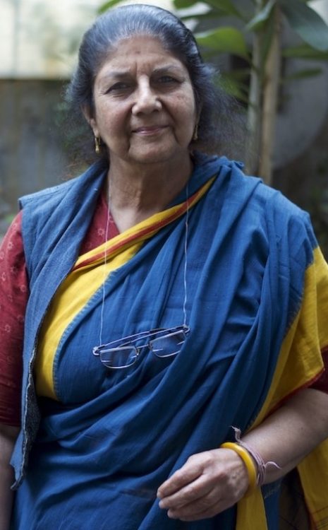 Rta Kapur Chishti
Rta Kapur Chishti is the founder of the label ‘Taanbaan’ which produces saris and organized workshops for those who wish to learn the wonders of the sari.